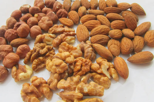 Diabete tipo 2: benefici di mandorle e frutta secca